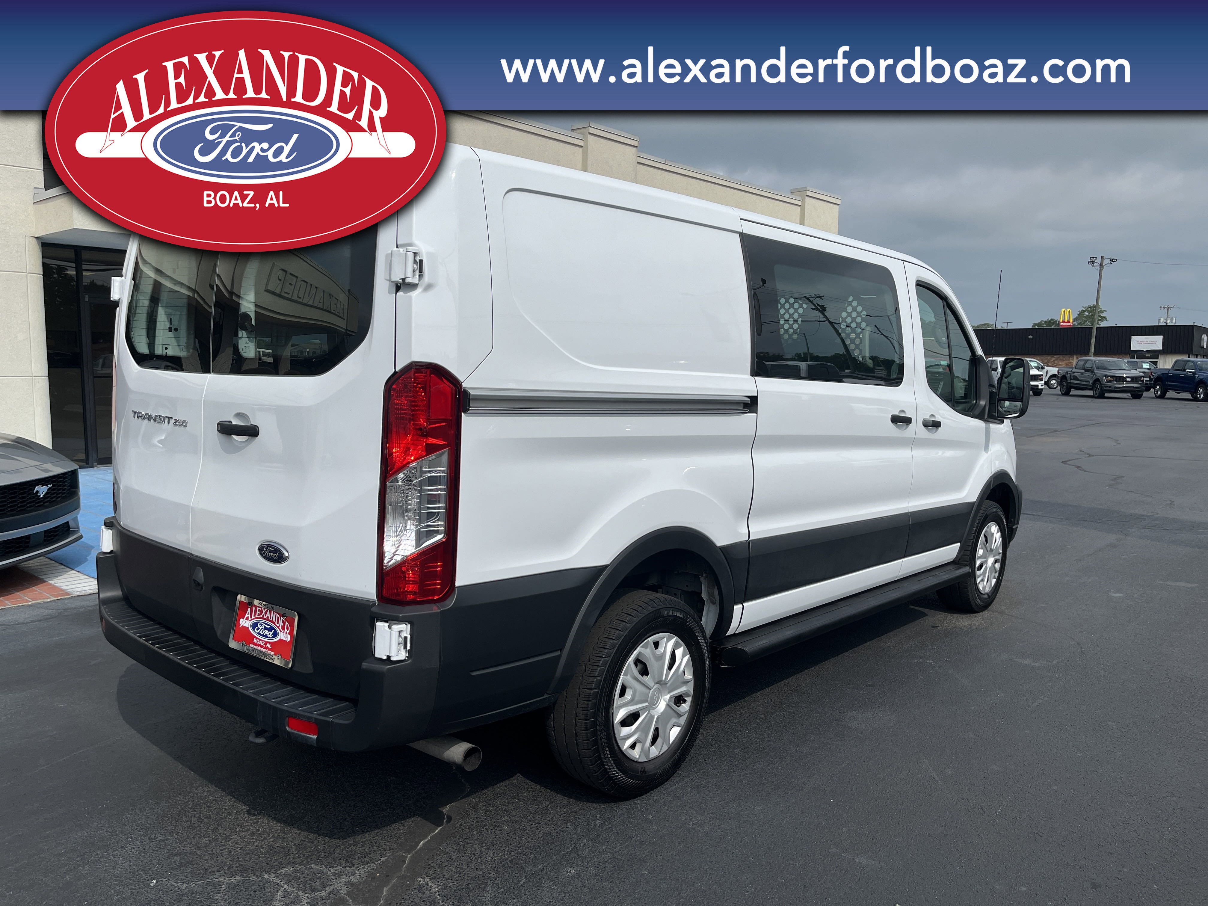 2023 Ford Transit photo 3