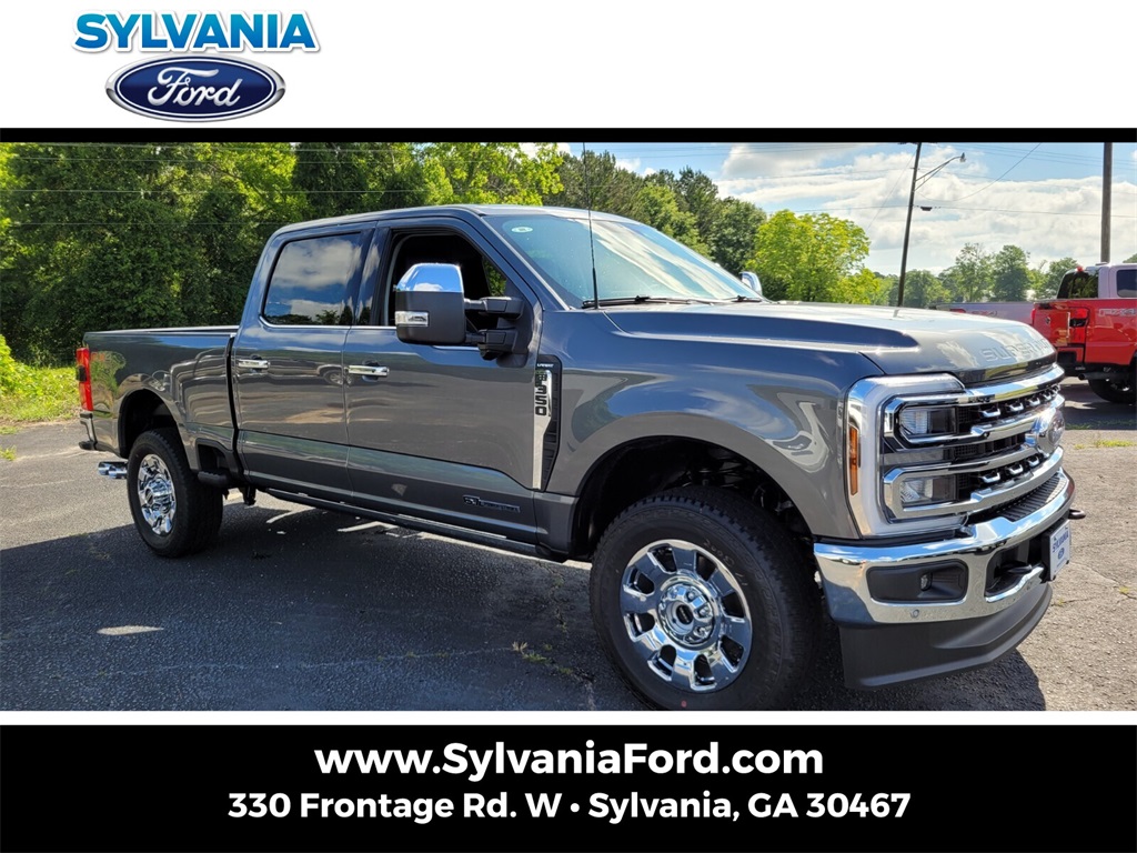 2025 Ford F-350 Super Duty Lariat's photo