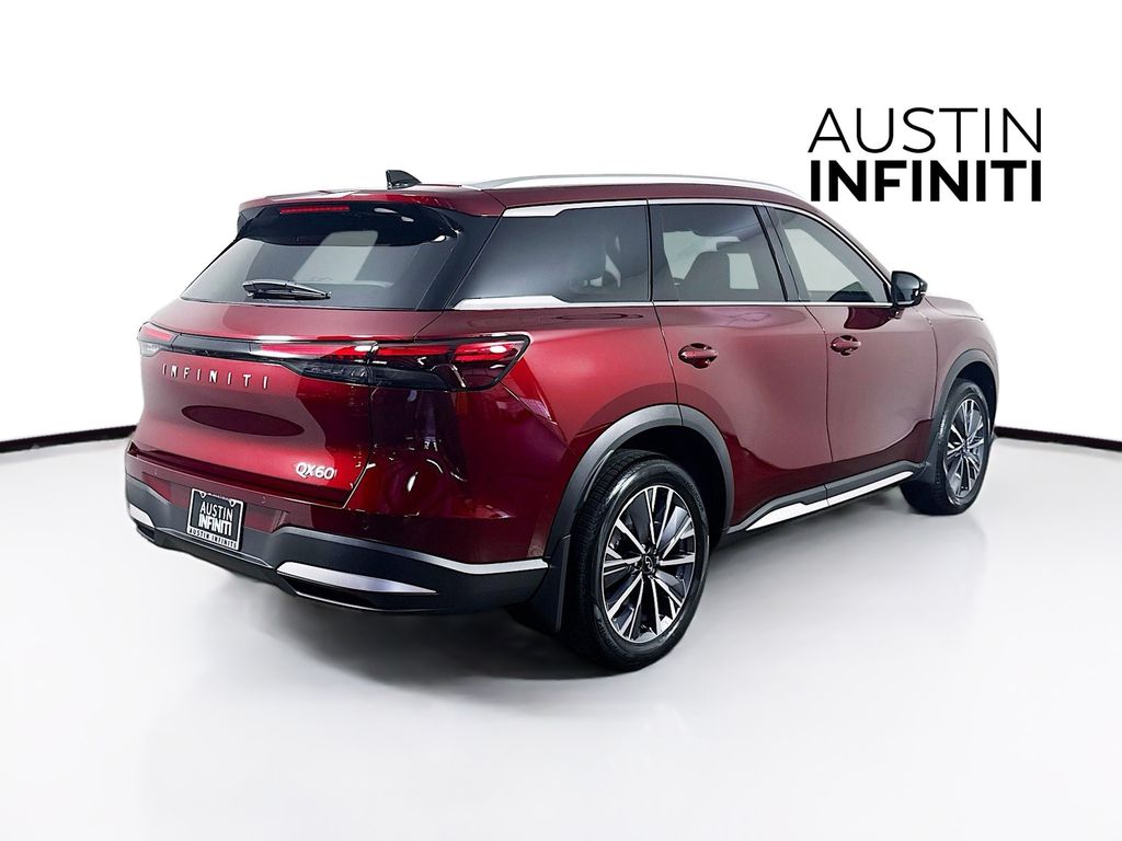 2026 Infiniti QX60 Luxe photo 7
