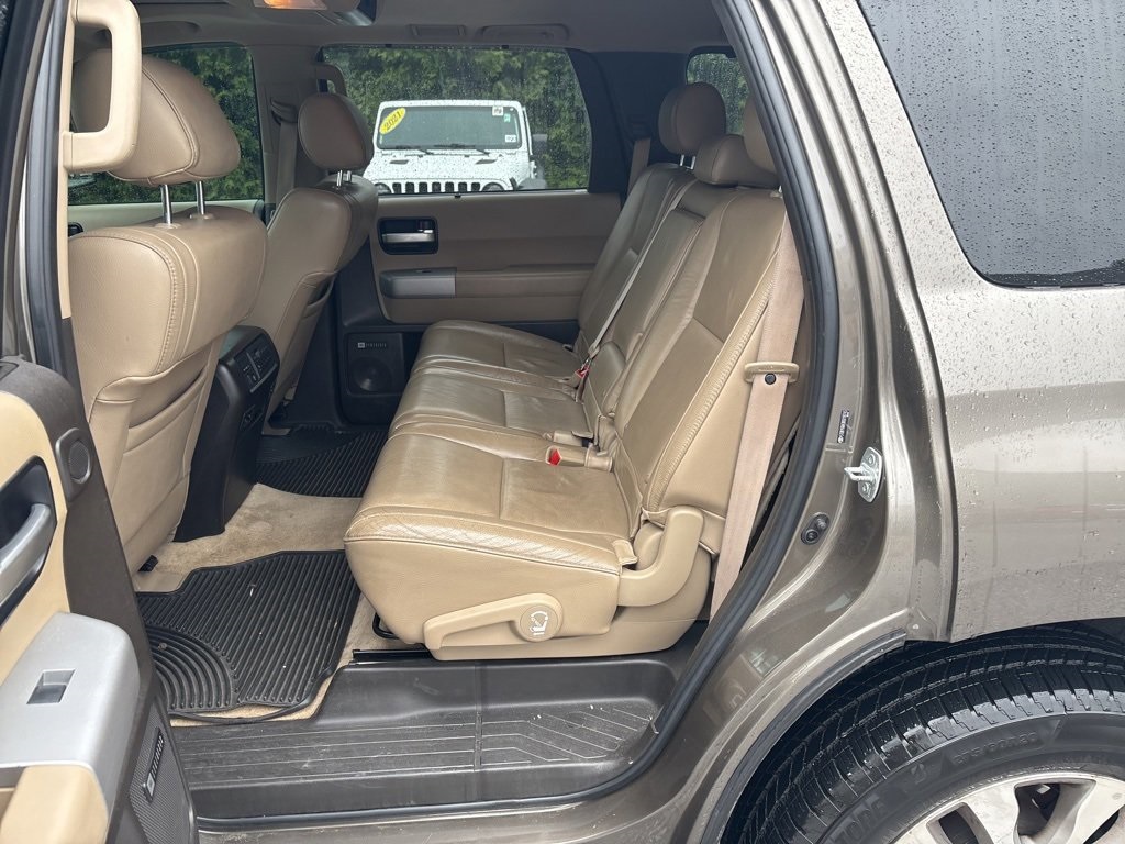2008 Toyota Sequoia Limited photo 10