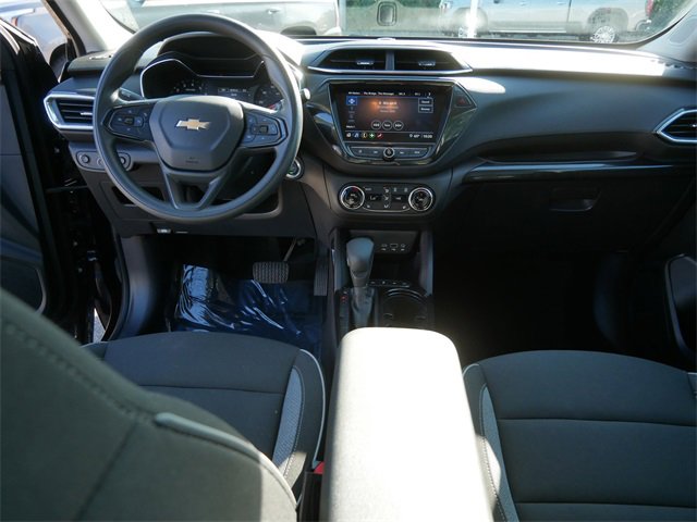 2023 Chevrolet Trailblazer LT photo 16