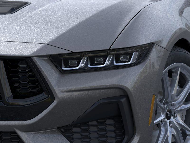 2025 Ford Mustang GT photo 14