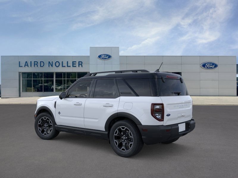 2025 Ford Bronco Sport Outer Banks photo 3