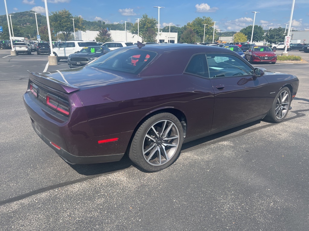 2021 Dodge Challenger R/T photo 6