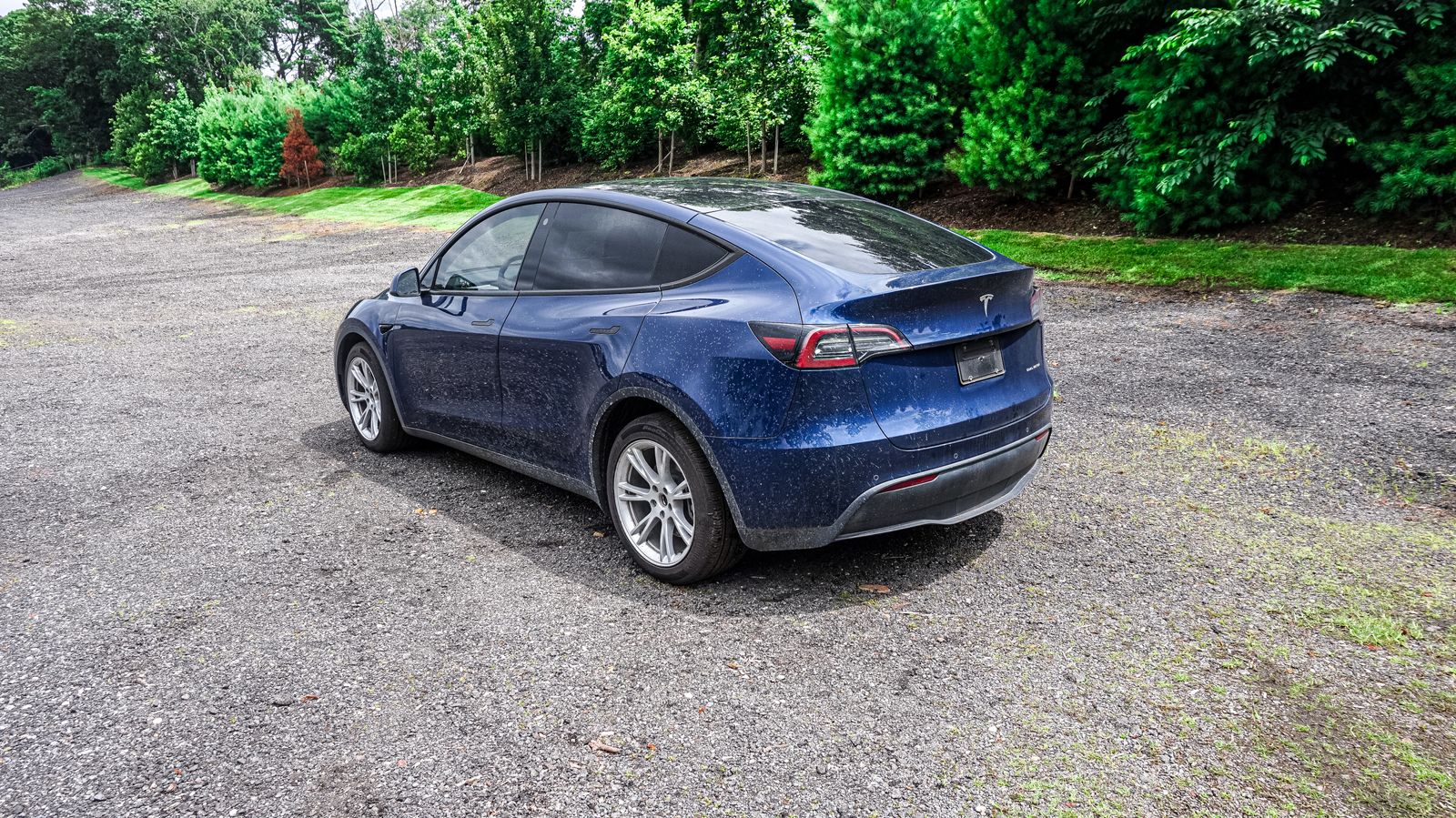 2022 Tesla Model Y Long Range photo 6