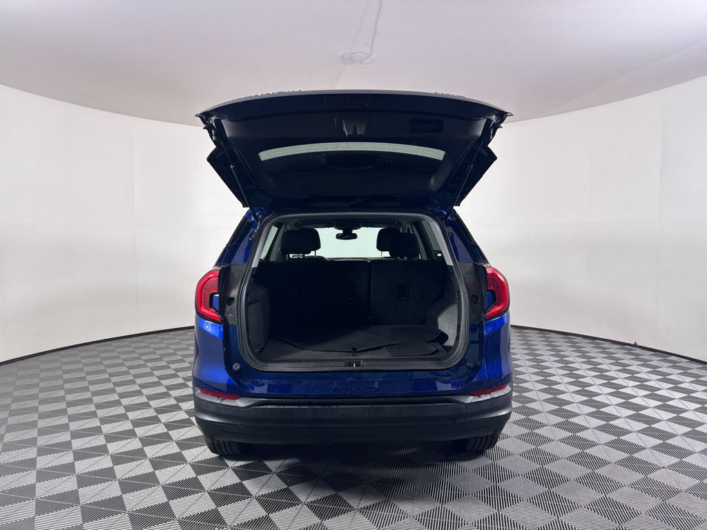 2022 Gmc Terrain SLE photo 12