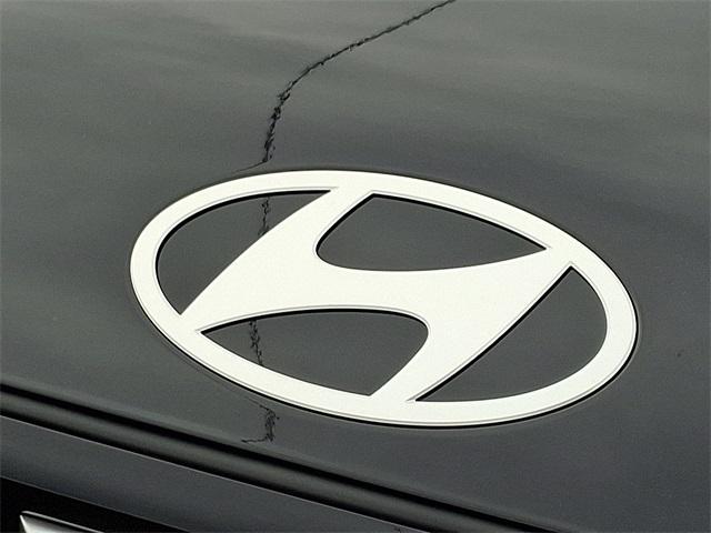 2026 Hyundai Santa Fe SEL photo 3