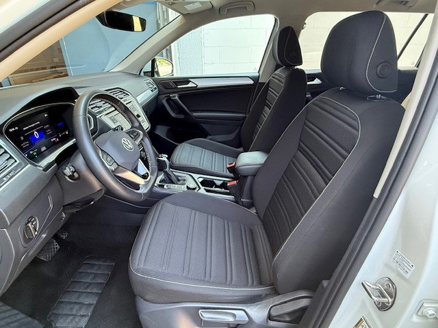 2024 Volkswagen Tiguan S photo 12