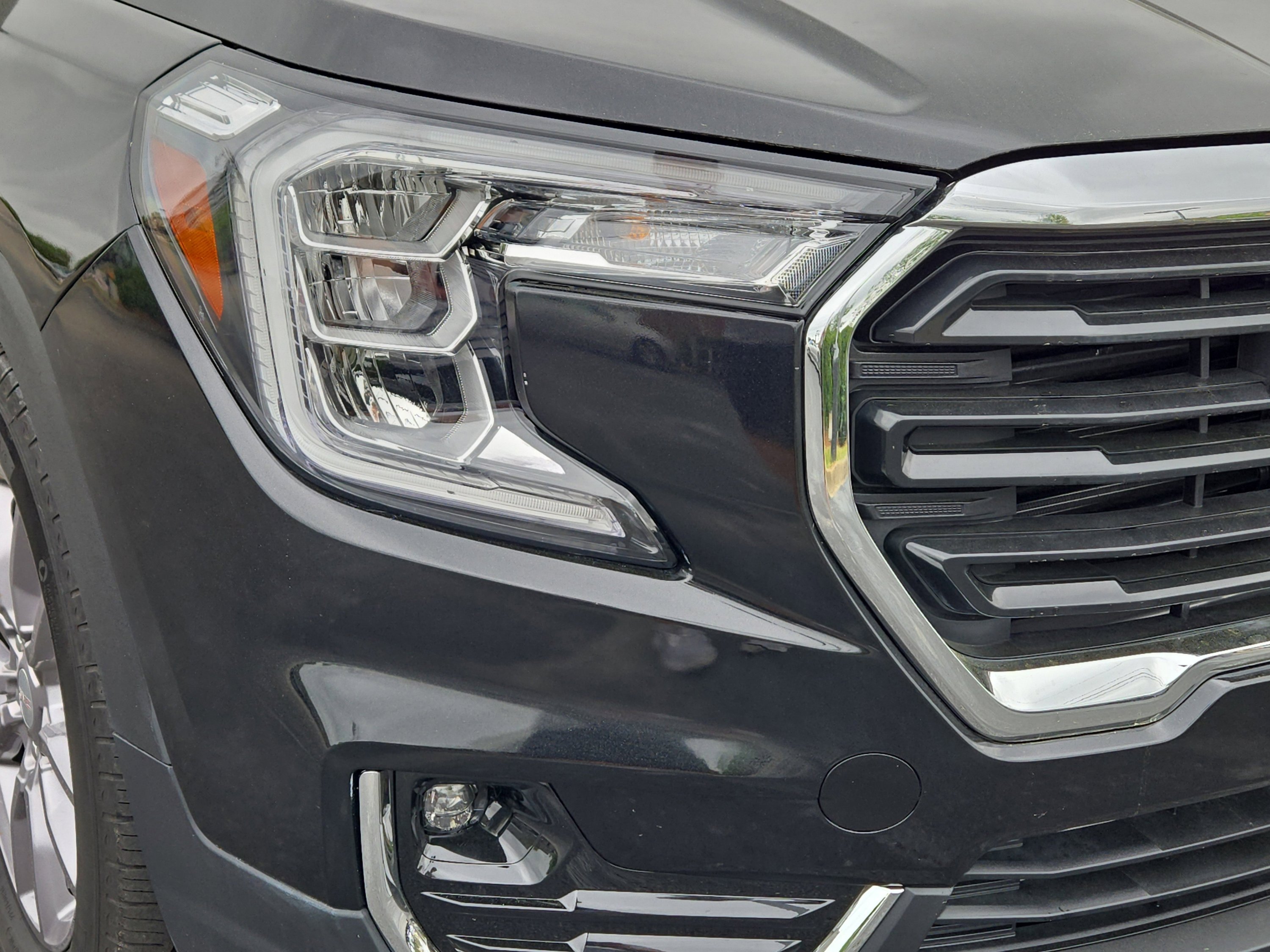 2023 Gmc Terrain SLT photo 3