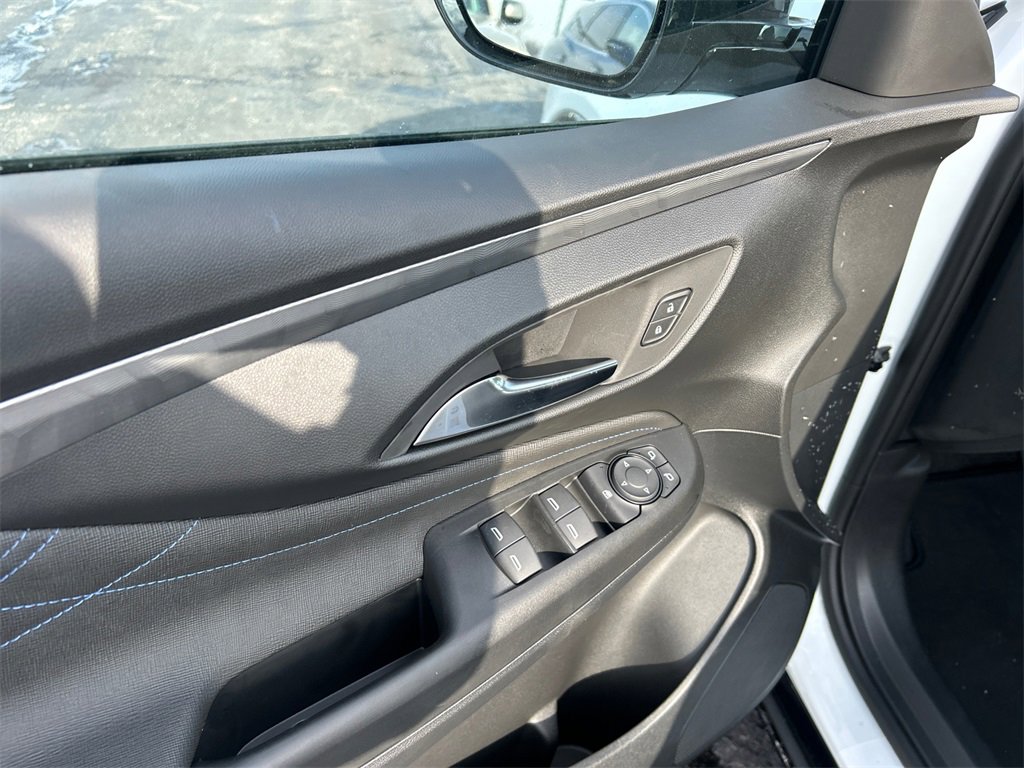 2026 BUICK ENVISTA - Image 13