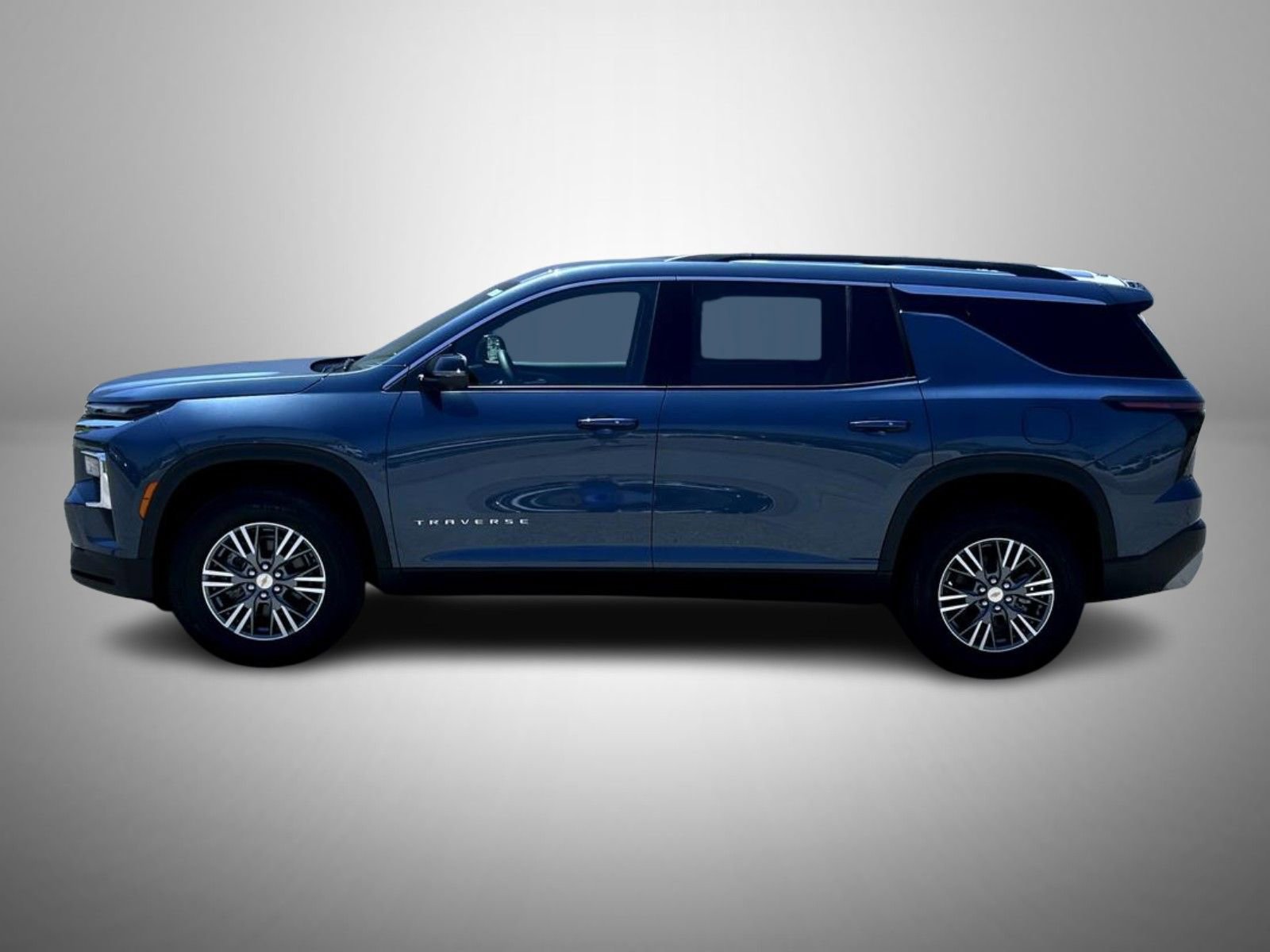 2025 Chevrolet Traverse photo 7