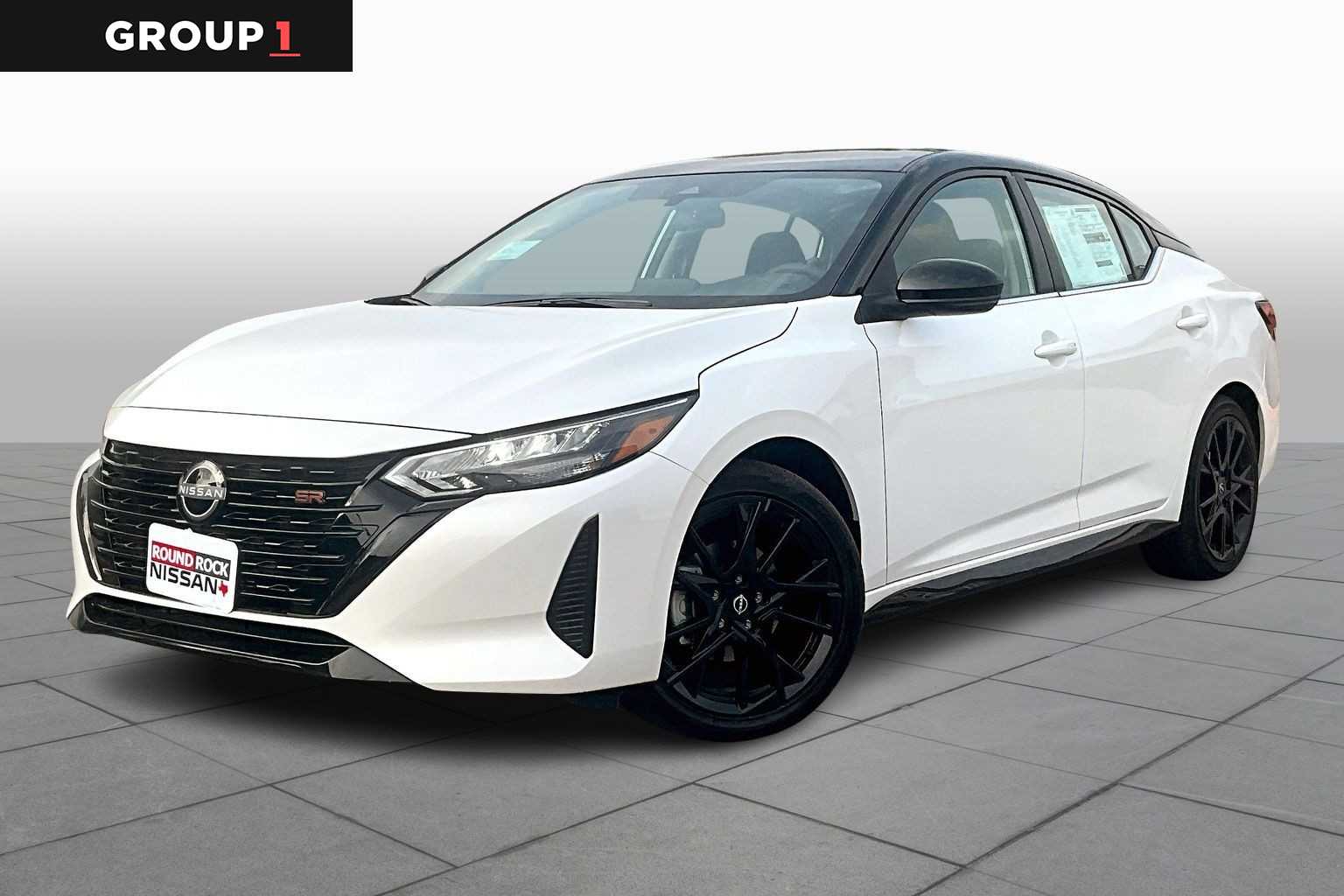 2025 Nissan Sentra SR's photo