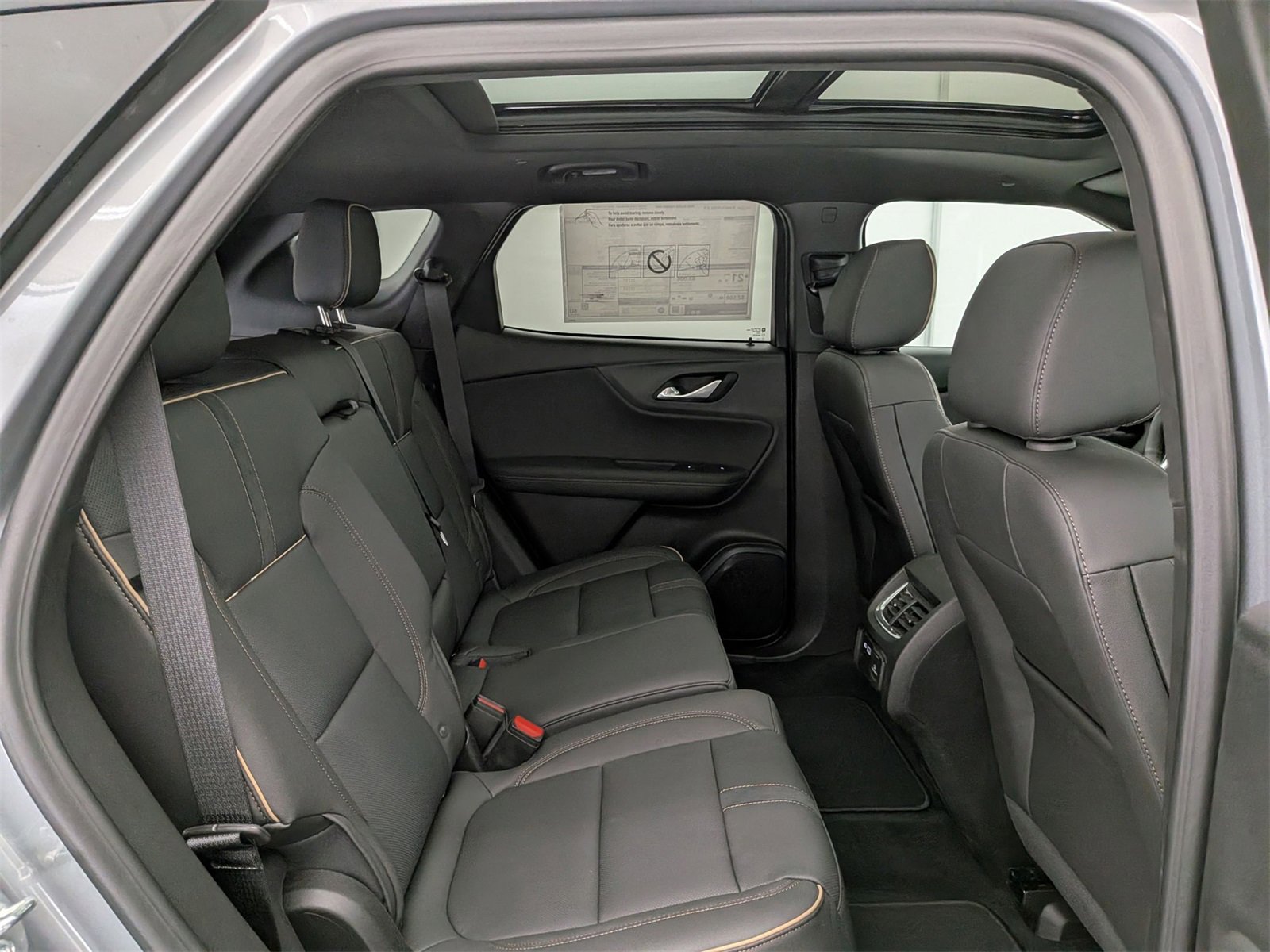2025 Chevrolet Blazer Premier photo 20