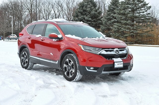 2019 Honda CR-V Touring's photo