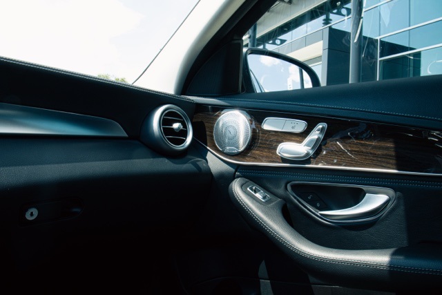 2015 Mercedes Benz C 300 4MATIC photo 11
