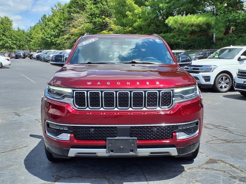 2023 Jeep Wagoneer L Series II photo 2