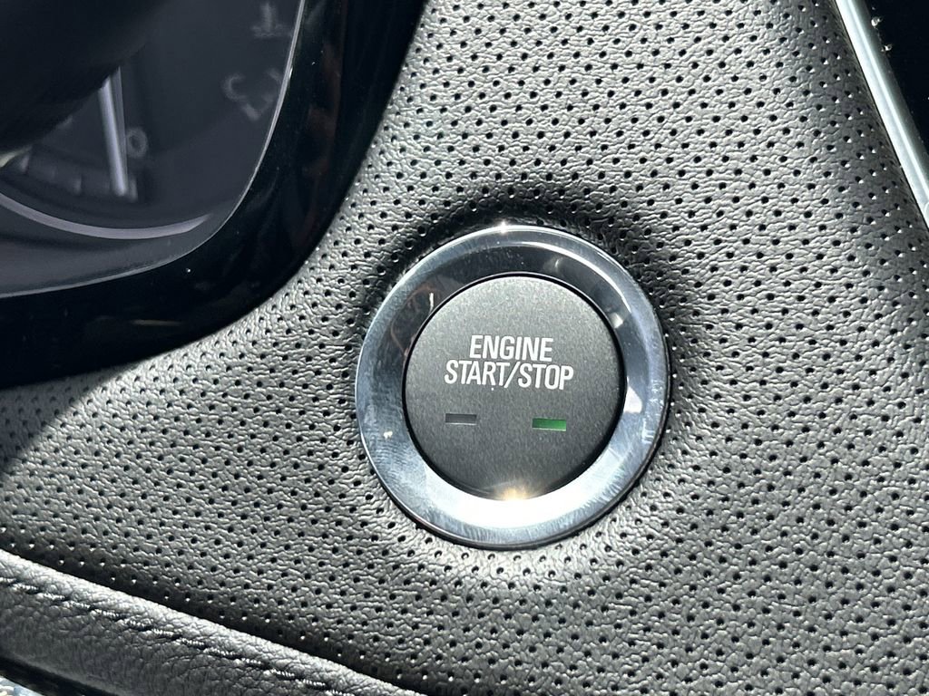 2025 Cadillac XT5 Sport photo 28