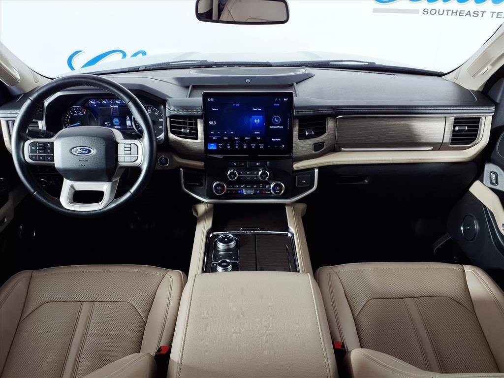 2024 Ford Expedition Limited photo 3