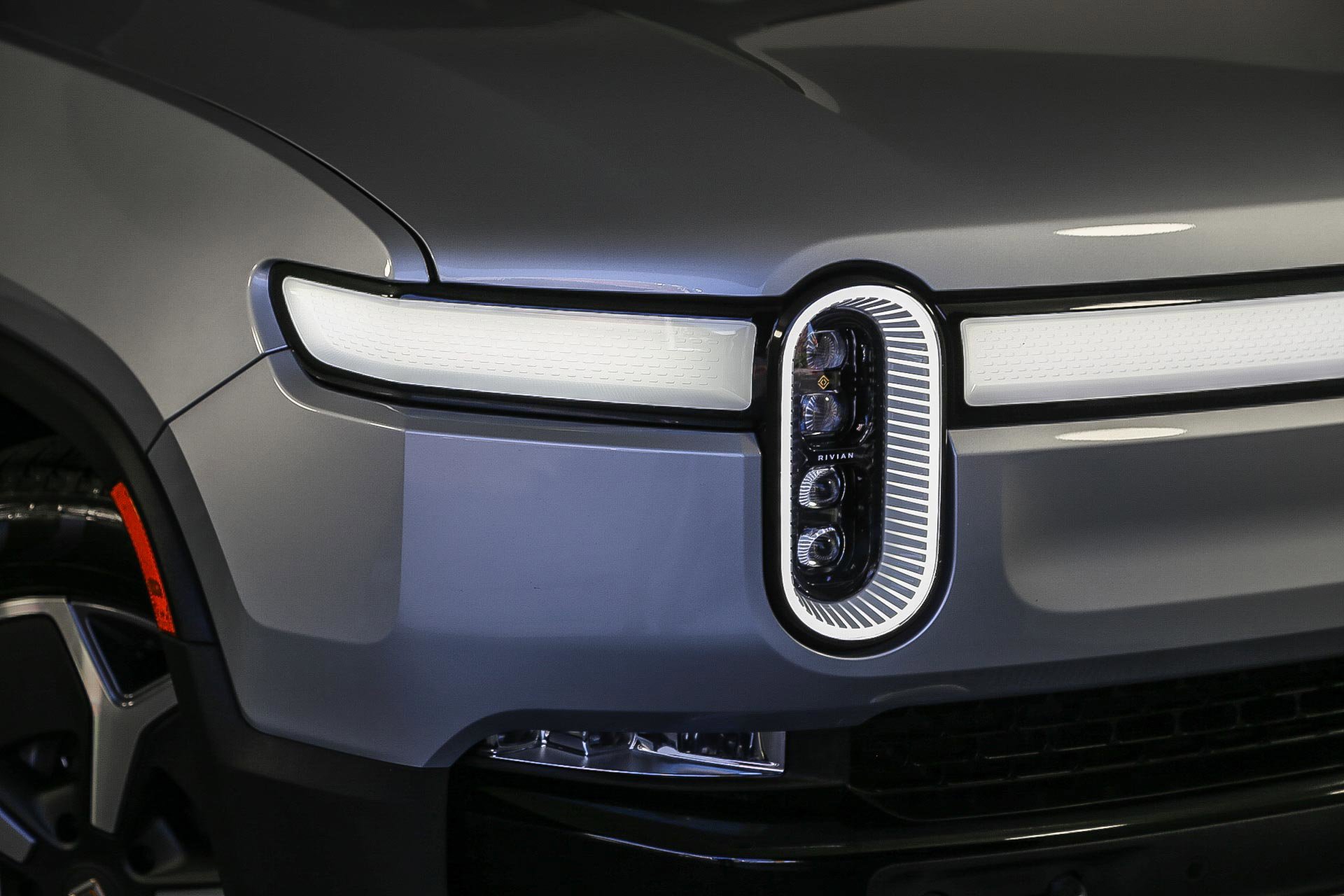 Used 2024 Rivian R1T Adventure with VIN 7FCTGBAA4RN032102 for sale in Buena Park, CA
