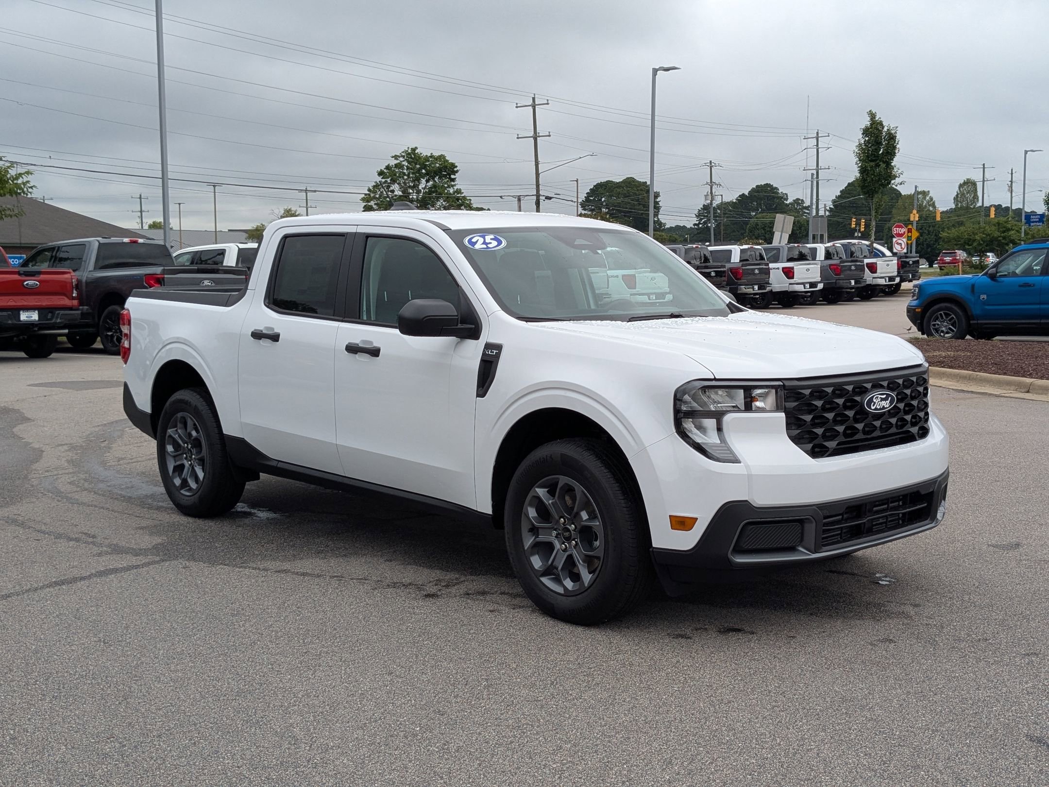 2025 Ford Maverick XLT photo 5