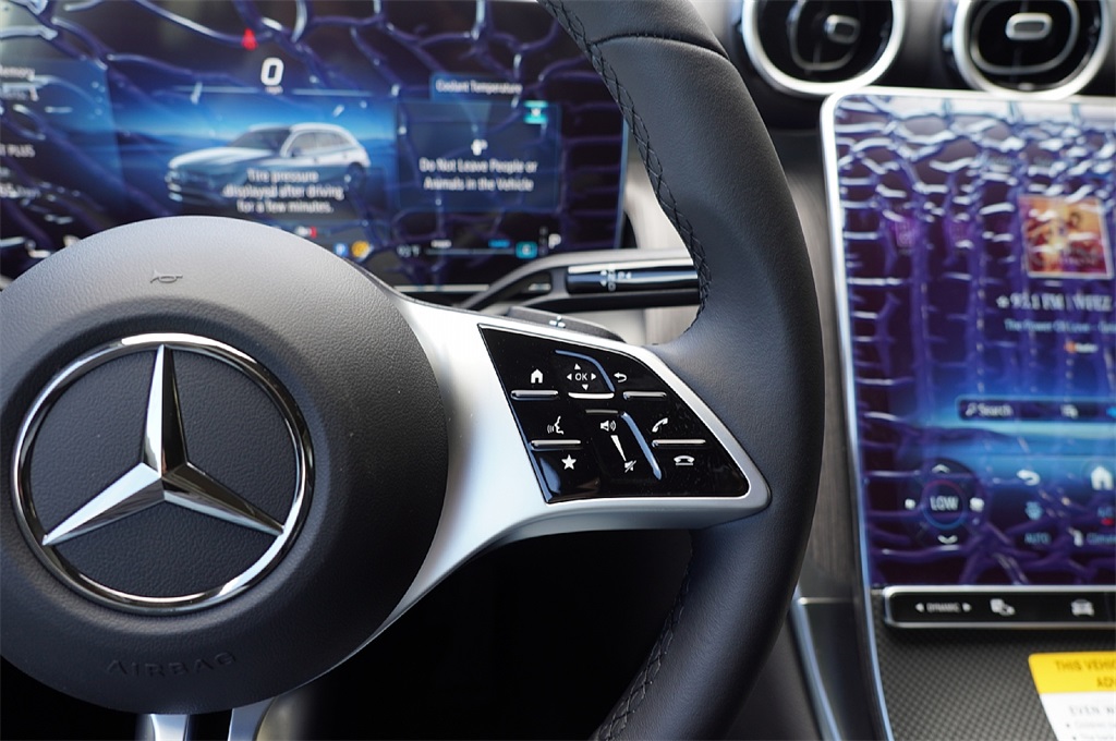 2026 Mercedes Benz GLC 300 photo 19
