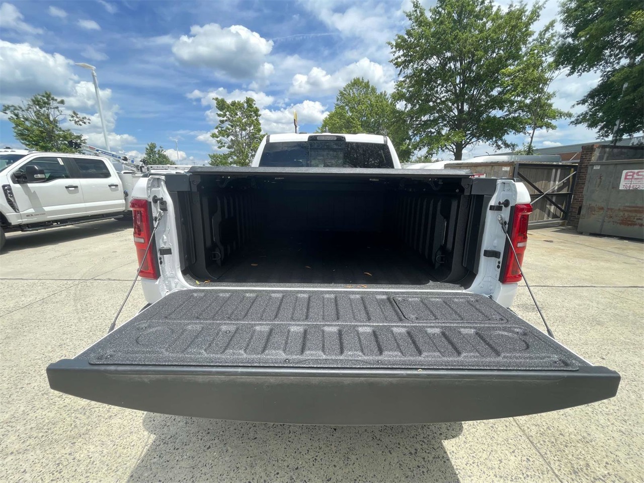 2025 Ram 1500 Limited photo 23