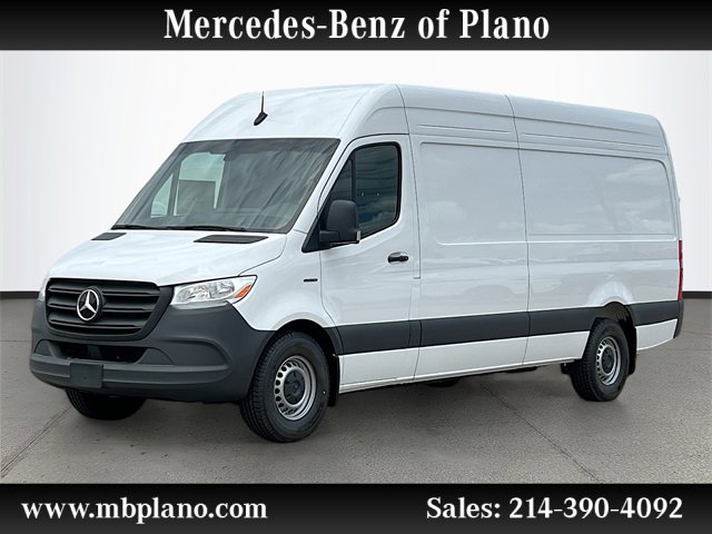 2024 Mercedes-Benz eSprinter Cargo Van Base's photo