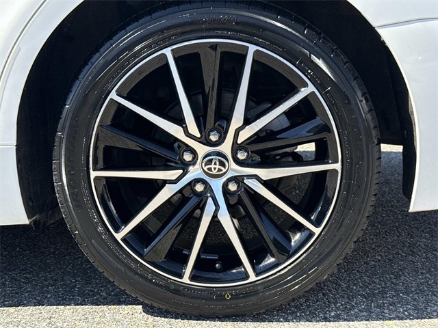 2024 Toyota Camry SE photo 11
