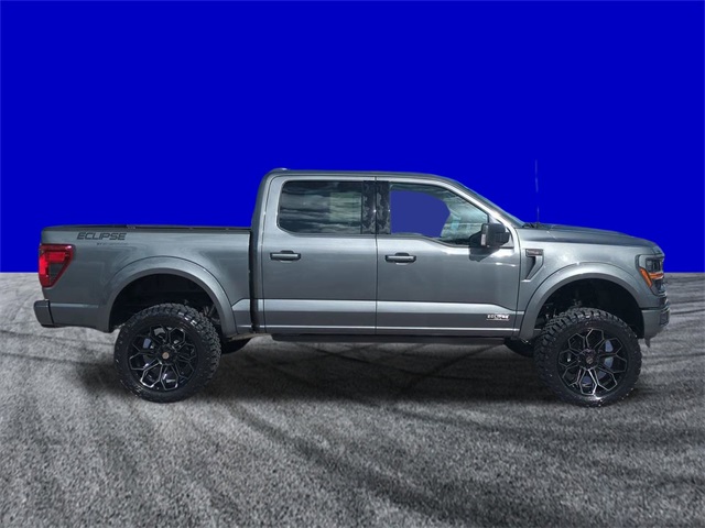 2025 Ford F-150 XLT photo 3