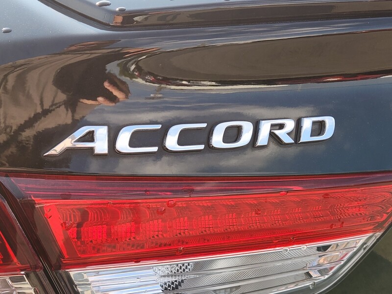 2022 Honda Accord Sport photo 13