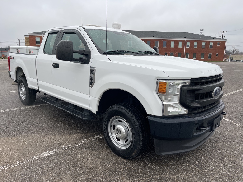 2021 Ford F-250 Super Duty XL's photo