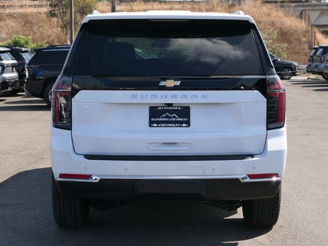 2026 Chevrolet Suburban LS photo 3