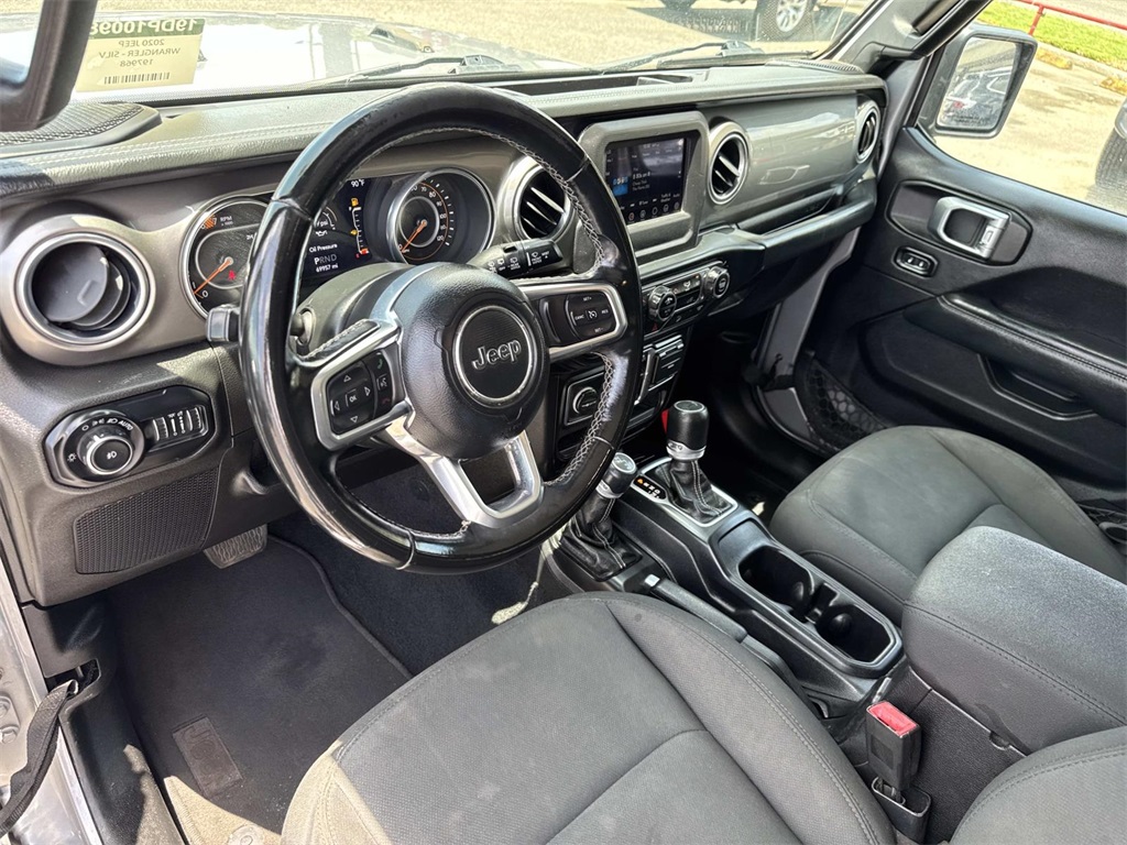 2020 Jeep Wrangler Unlimited Sahara photo 36
