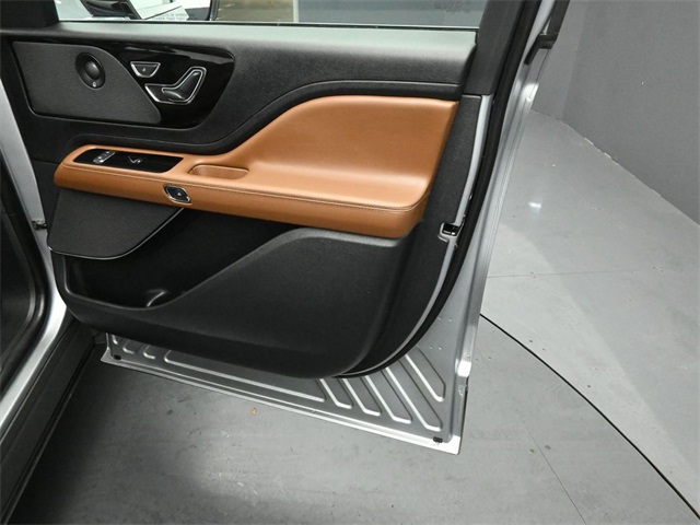 2022 LINCOLN AVIATOR - Image 36