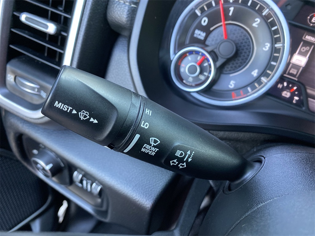 2020 Ram 1500 Laramie photo 19