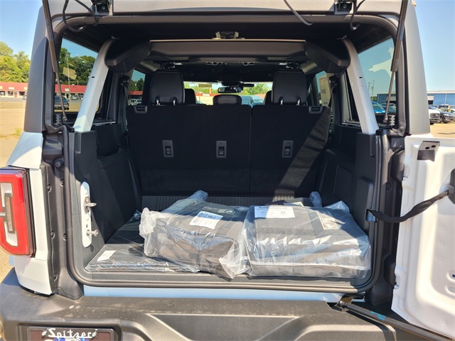 2025 Ford Bronco Outer Banks photo 37