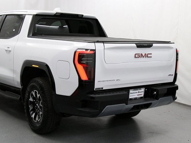 2026 Gmc Sierra EV AT4 photo 9