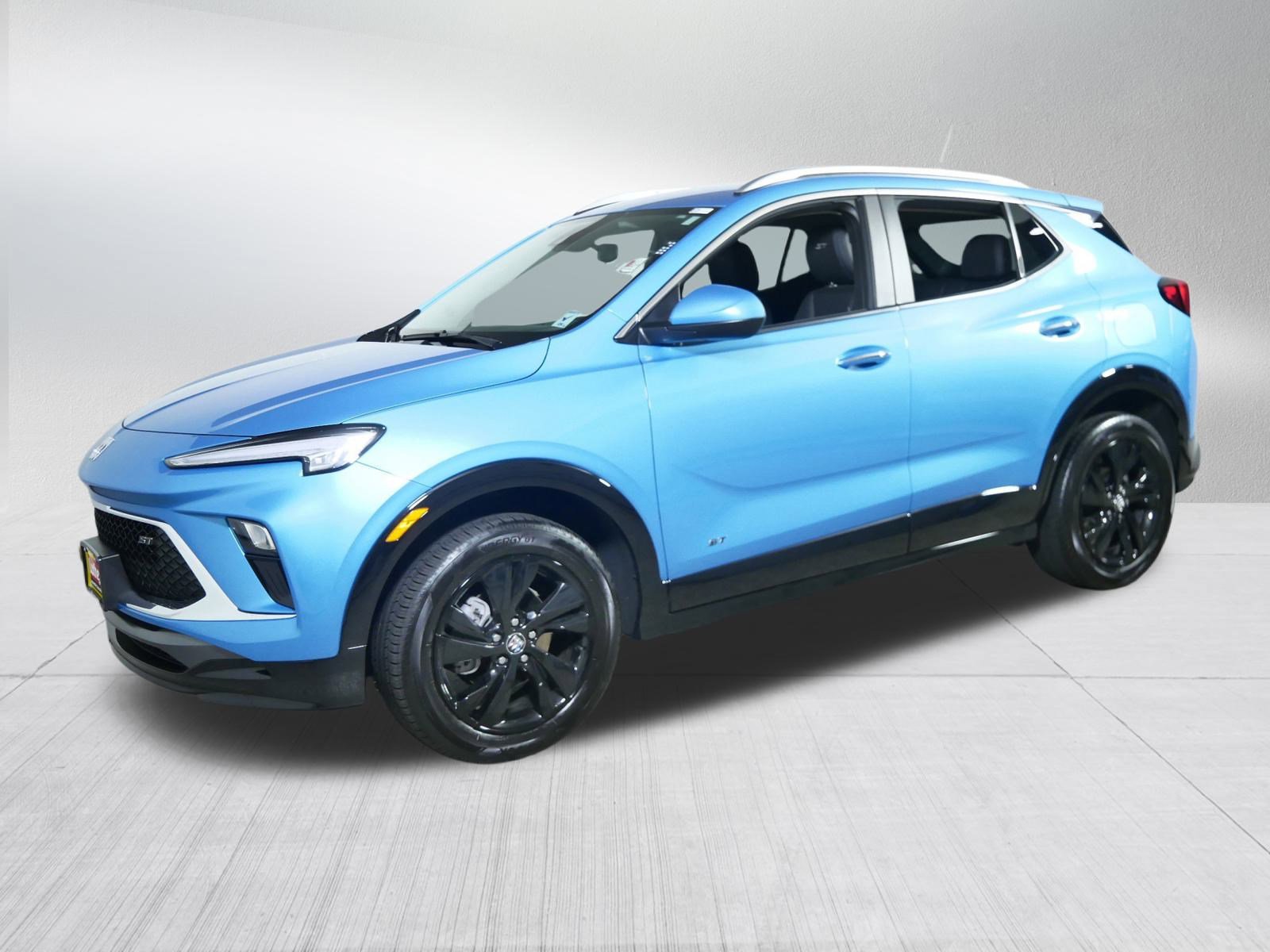 2025 Buick Encore GX Sport Touring photo 3