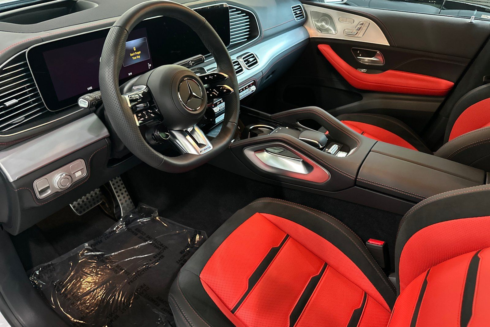 2025 Mercedes Benz GLE 63 S AMG 4MATIC photo 9