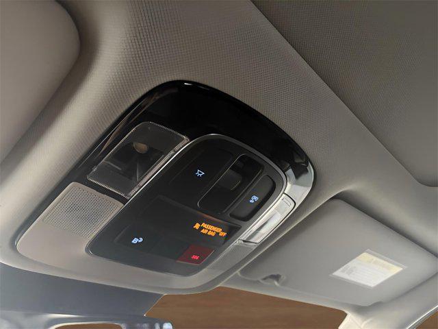 2025 Hyundai Tucson Hybrid SEL Convenience photo 15