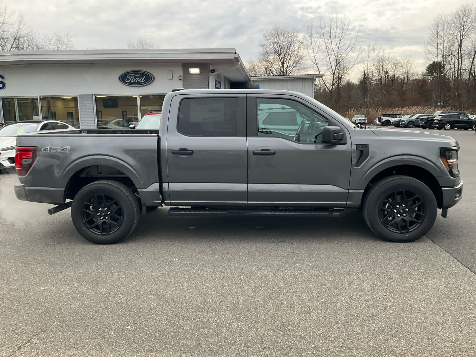 2025 Ford F-150 STX photo 2