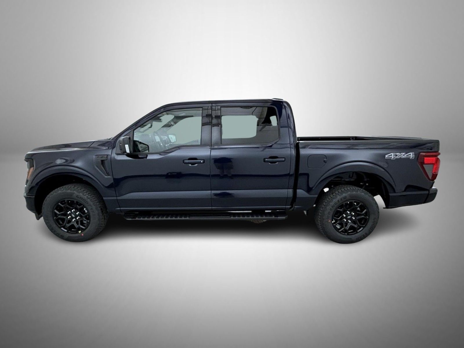 2025 Ford F-150 XLT photo 5