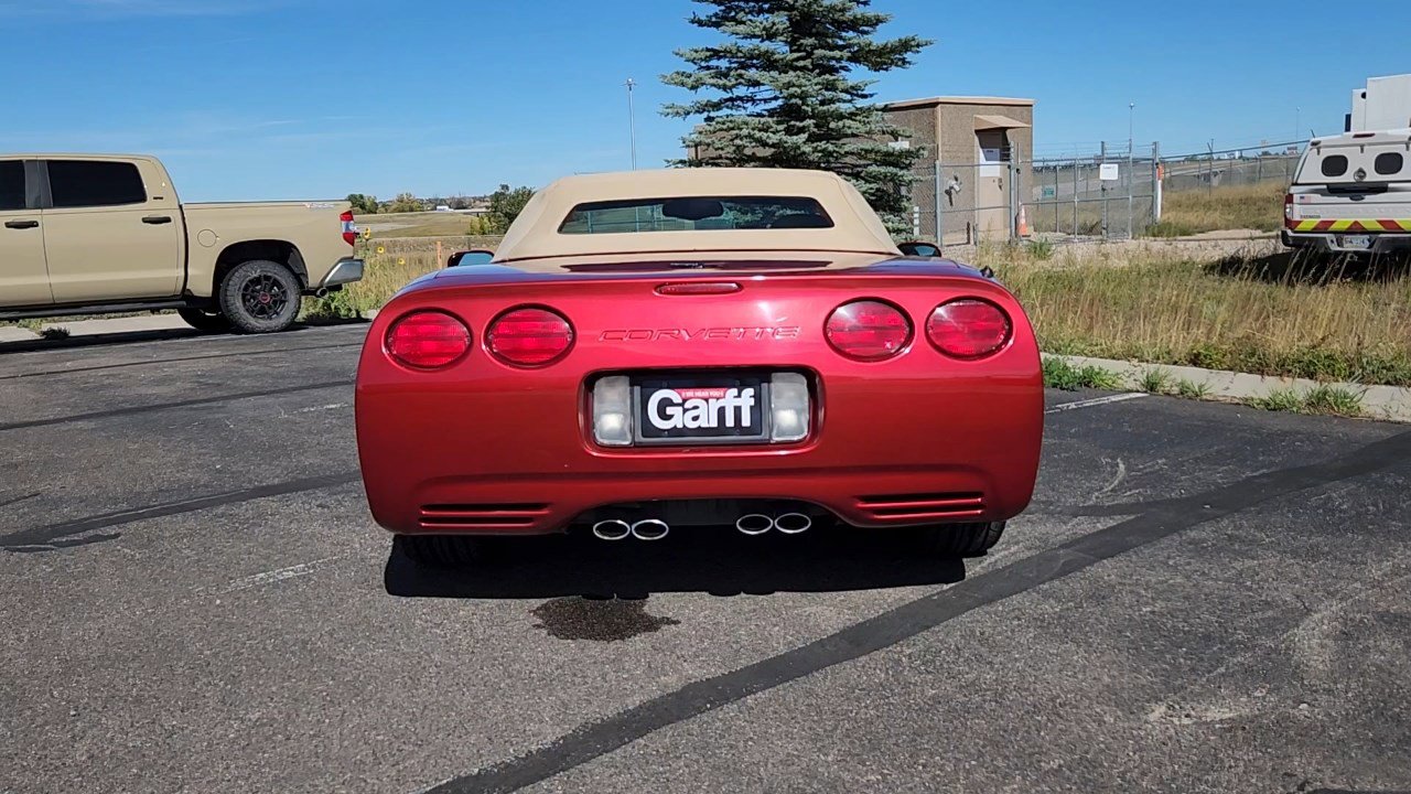 2004 Chevrolet Corvette Base photo 13