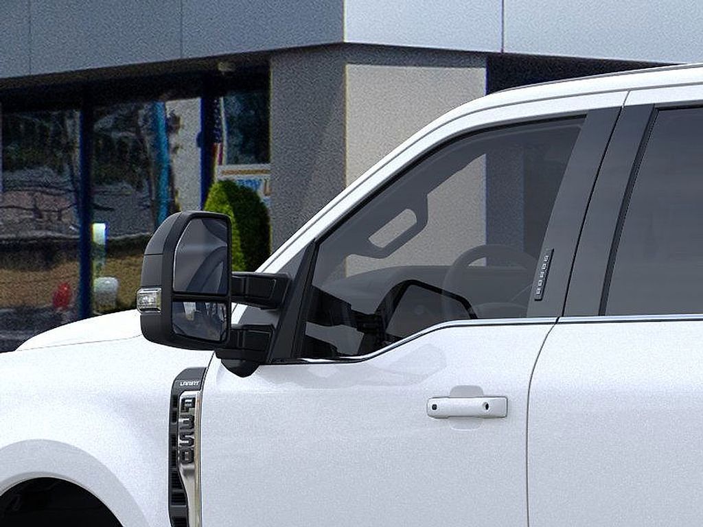 2025 Ford F-350 Lariat photo 20