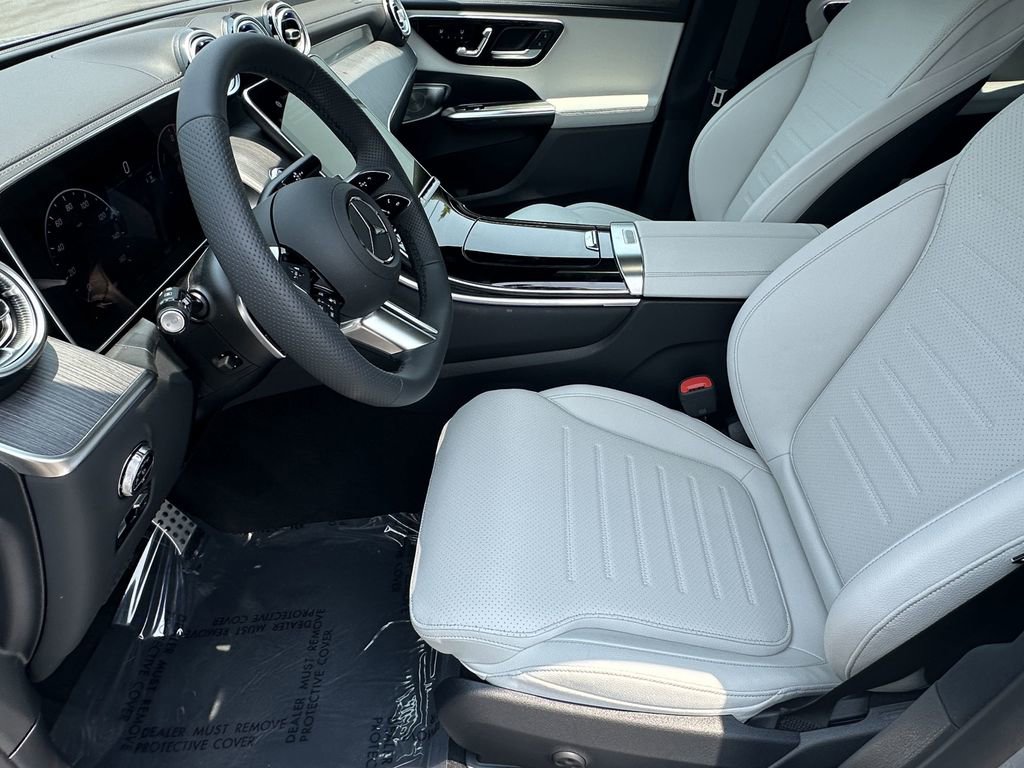 2025 Mercedes Benz GLC 350e 4MATIC photo 10