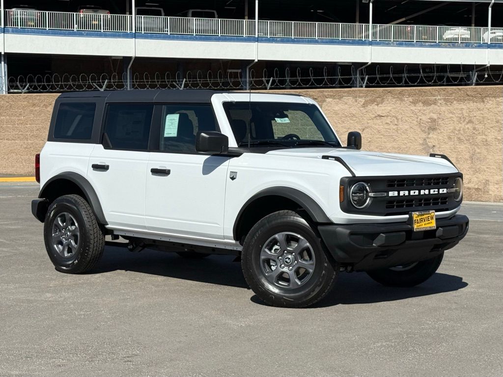 2025 Ford Bronco 4-Door Big Bend's photo