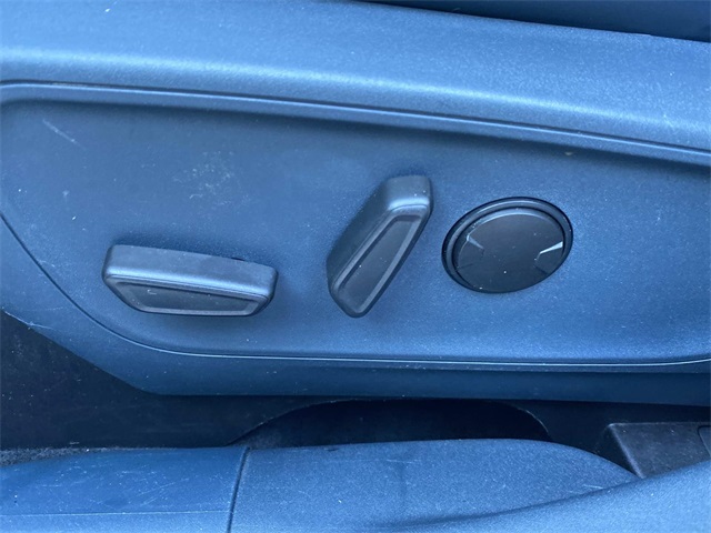2022 Ford Maverick Lariat photo 22