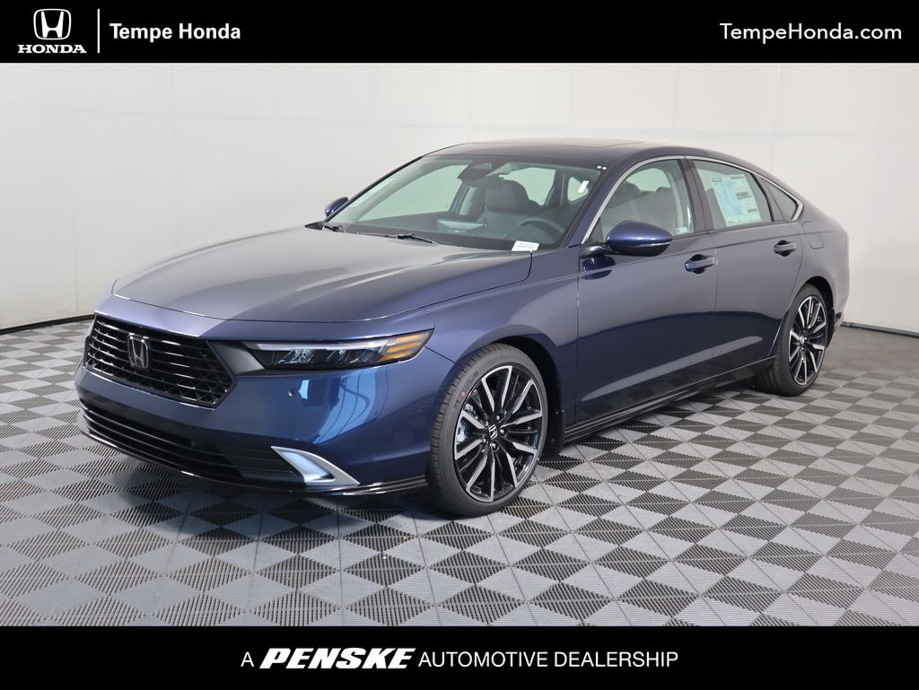 New 2025 Honda Accord Hybrid Touring 4D Sedan in Tempe #H52687