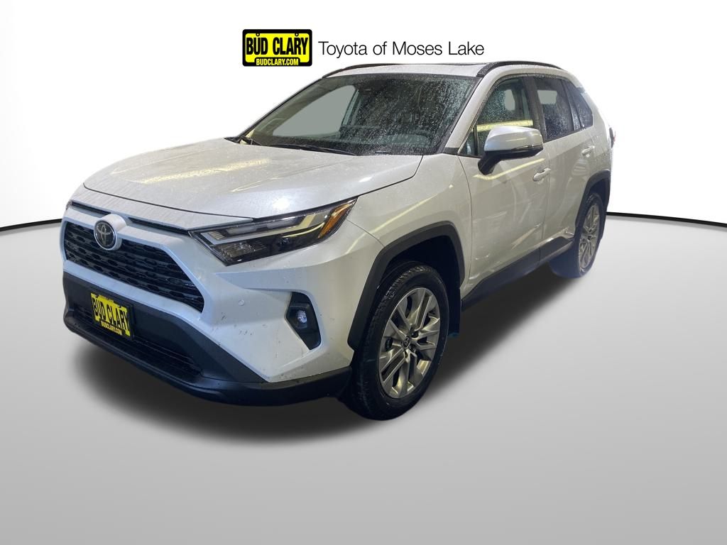 2025 Toyota RAV4 XLE Premium's photo