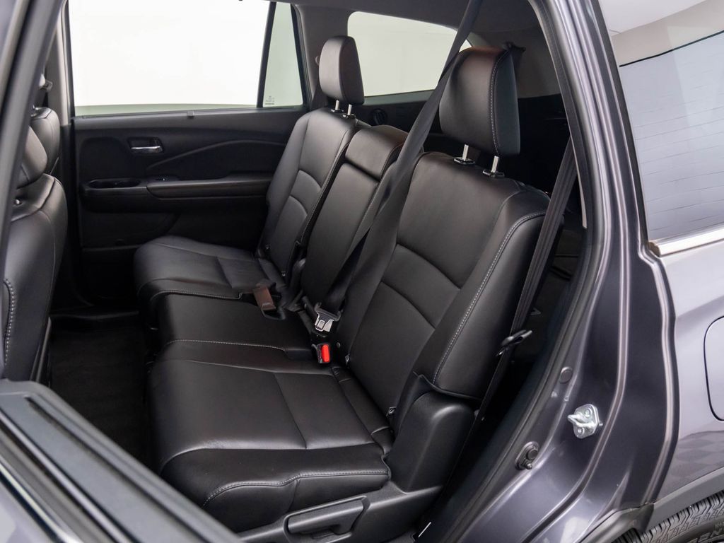 2022 Honda Pilot Special Edition photo 15